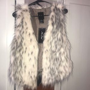 NWT Me Jane Faux Fur Vest